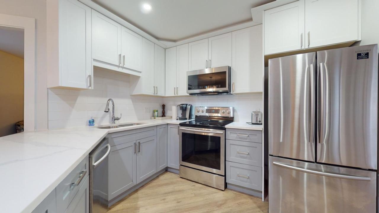 Ironwoods On Blueberry Hill By Whistler Blackcomb Vacation Rentals Luaran gambar