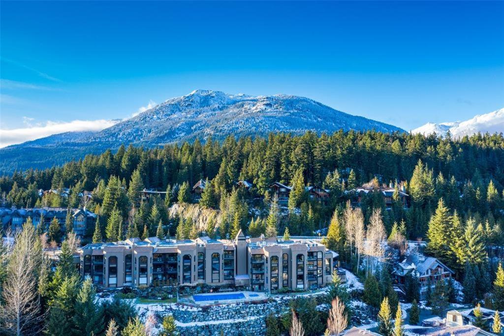 Ironwoods On Blueberry Hill By Whistler Blackcomb Vacation Rentals Luaran gambar